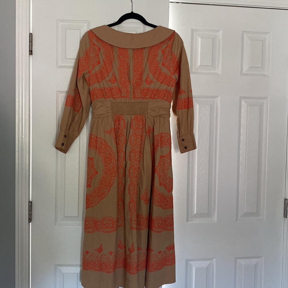 Dress - Picture 4 of 5